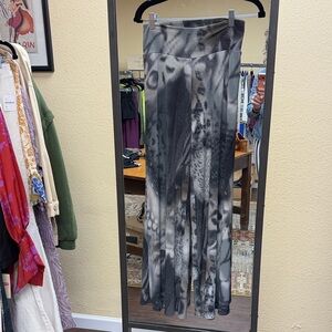 CLARA SUNWOO Gray & Black Patterned pants